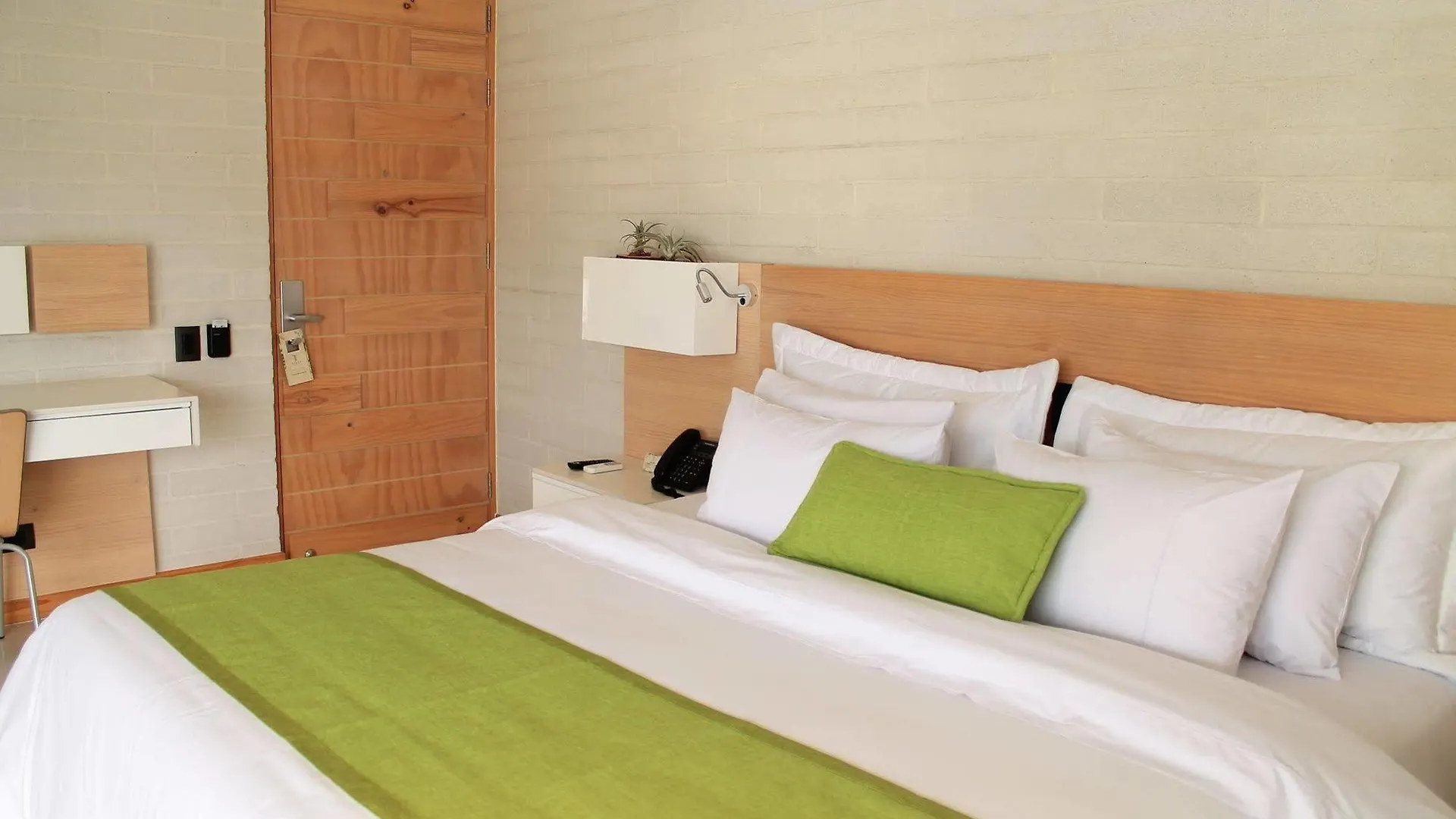 Terra Biohotel Medellin 4*,